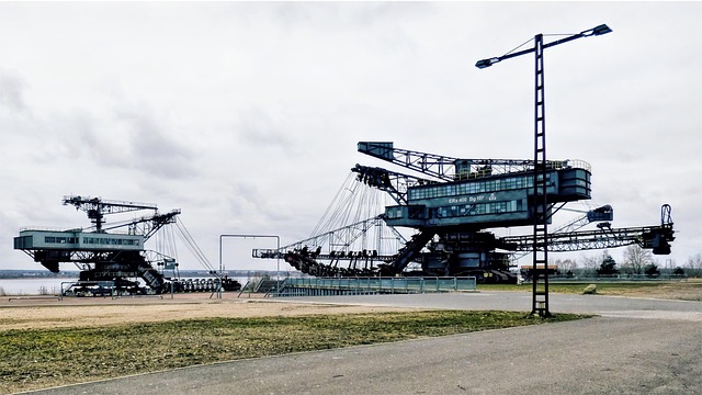 Tennant Minerals启动Bluebird高品位金矿带钻探项目,资源价值随金价飙升显著提升